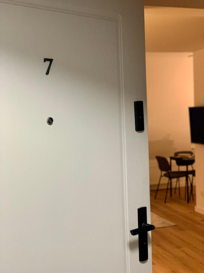 Hotel, Apartament Pod Zlotym Lwem W Samym Centrum Miasta Z Darmowym Parkingiem VII Kłodzko Esterno foto